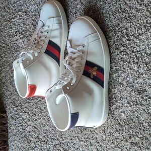 Gucci High Tops With The Bumblebee And Original Box